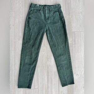 American Eagle Green Corduroy Mom Jeans Size 2 Regular